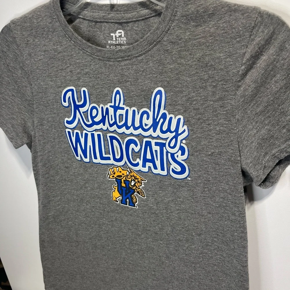Kentucky Wildcats Gray Short Sleeve Tee Girls Size 14-16